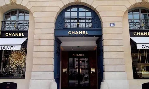 Chanel mua thêm tòa nhà trên đại lộ thời trang xa xỉ ở Paris